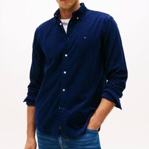 Tommy Hilfiger Blue Casual Button Down Shirt size M